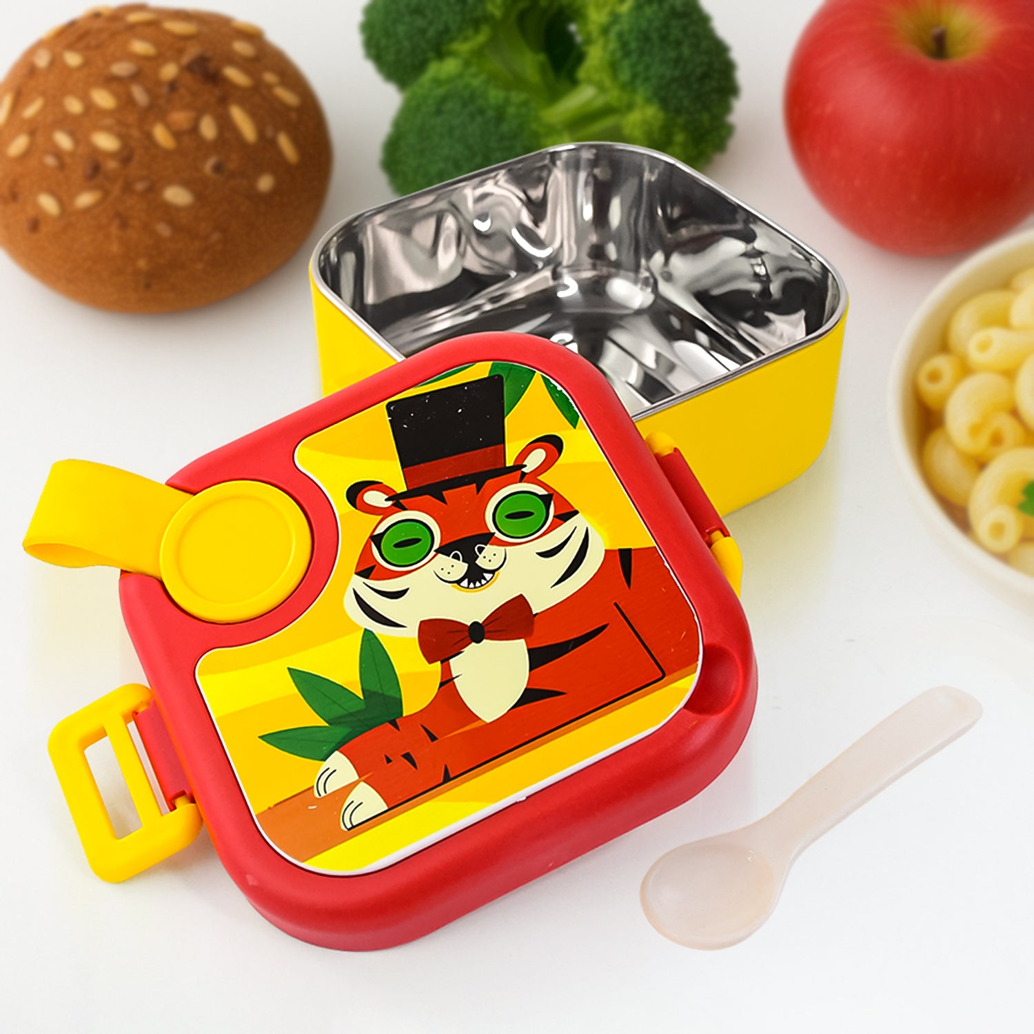 11932_ganesh_tangy_lunch_box