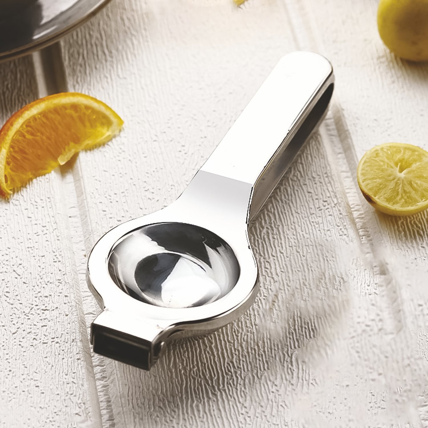 apex-heavy-duty-stainless-steel-lemon-press-squeezer
