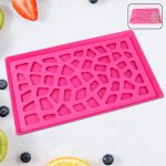 plastic-kitchen-tray-with-modern-hollow-design-40x25-cm