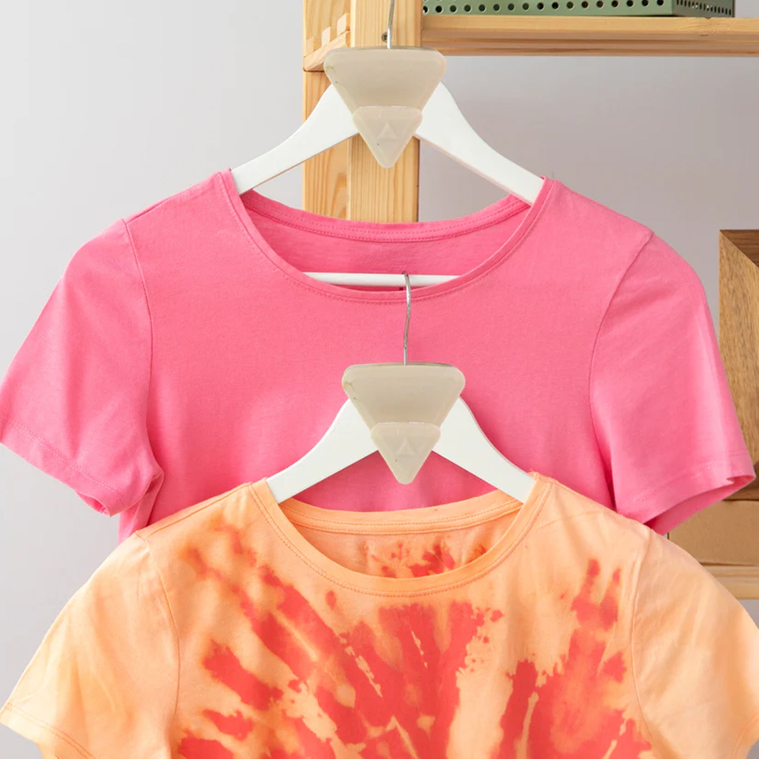 multi-functional-plastic-triangle-hanger-connector-hooks-1-pc