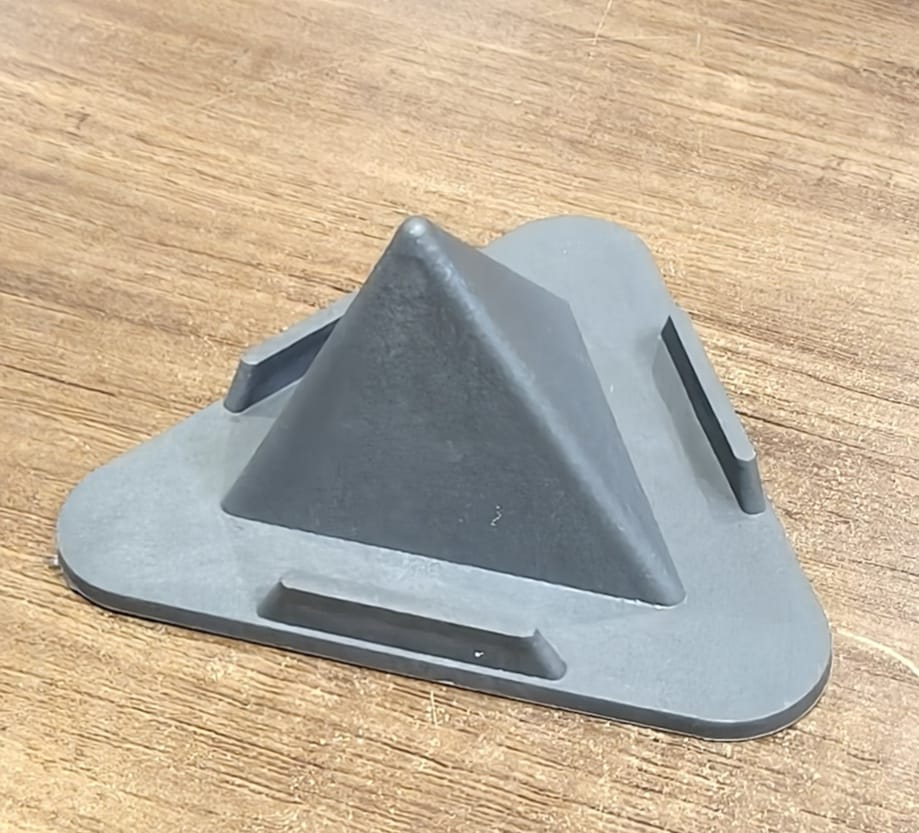 15259_black_pyramid_mobile_stand_1pc