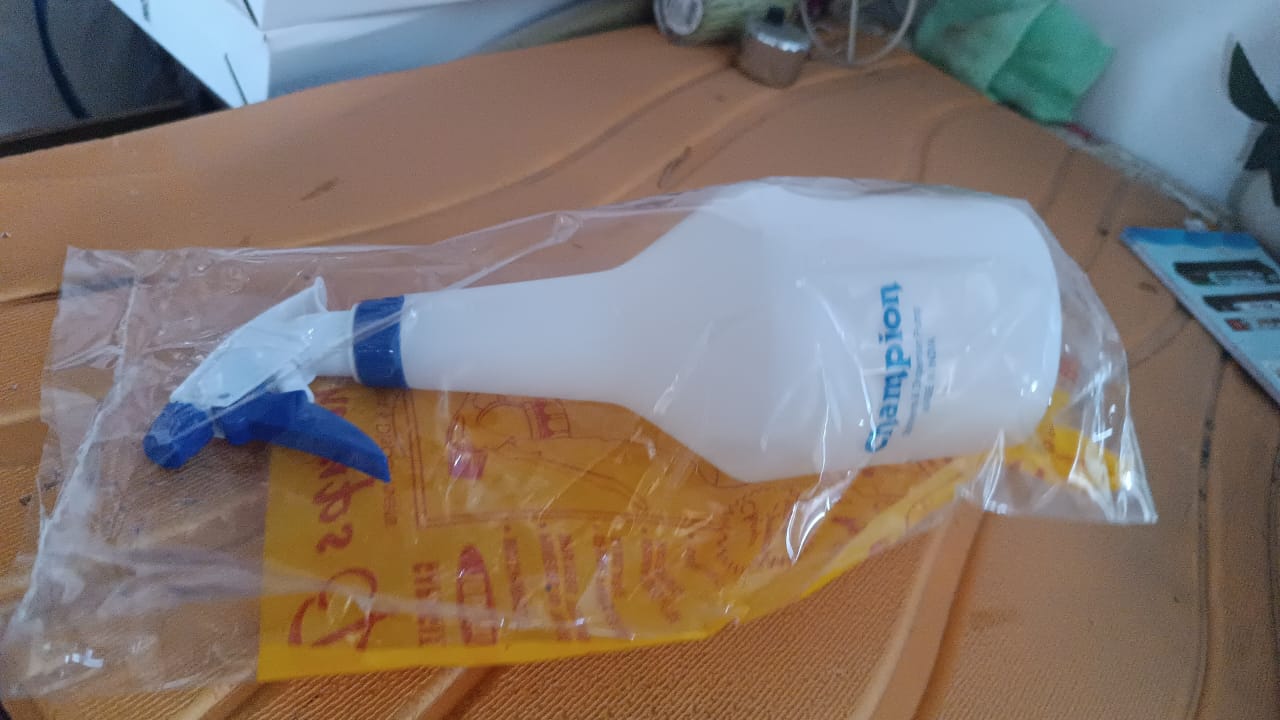 multipurpose-plastic-trigger-spray-bottle-1-l