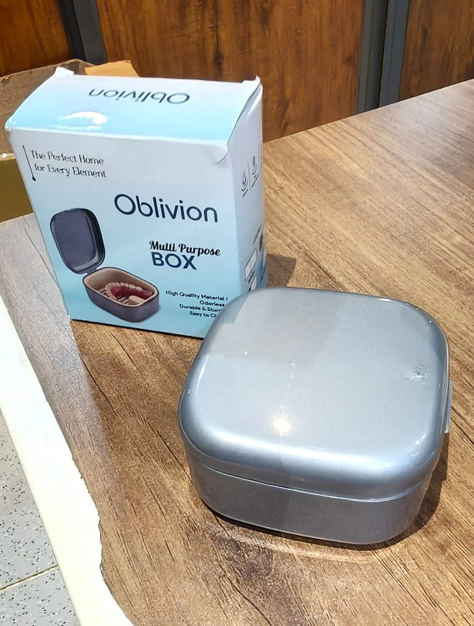 oblivion-teeth-storage-box-with-lid-and-inner-tray-1-pc