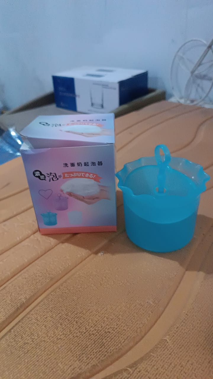 micro-bubble-foaming-face-cleanser-cup