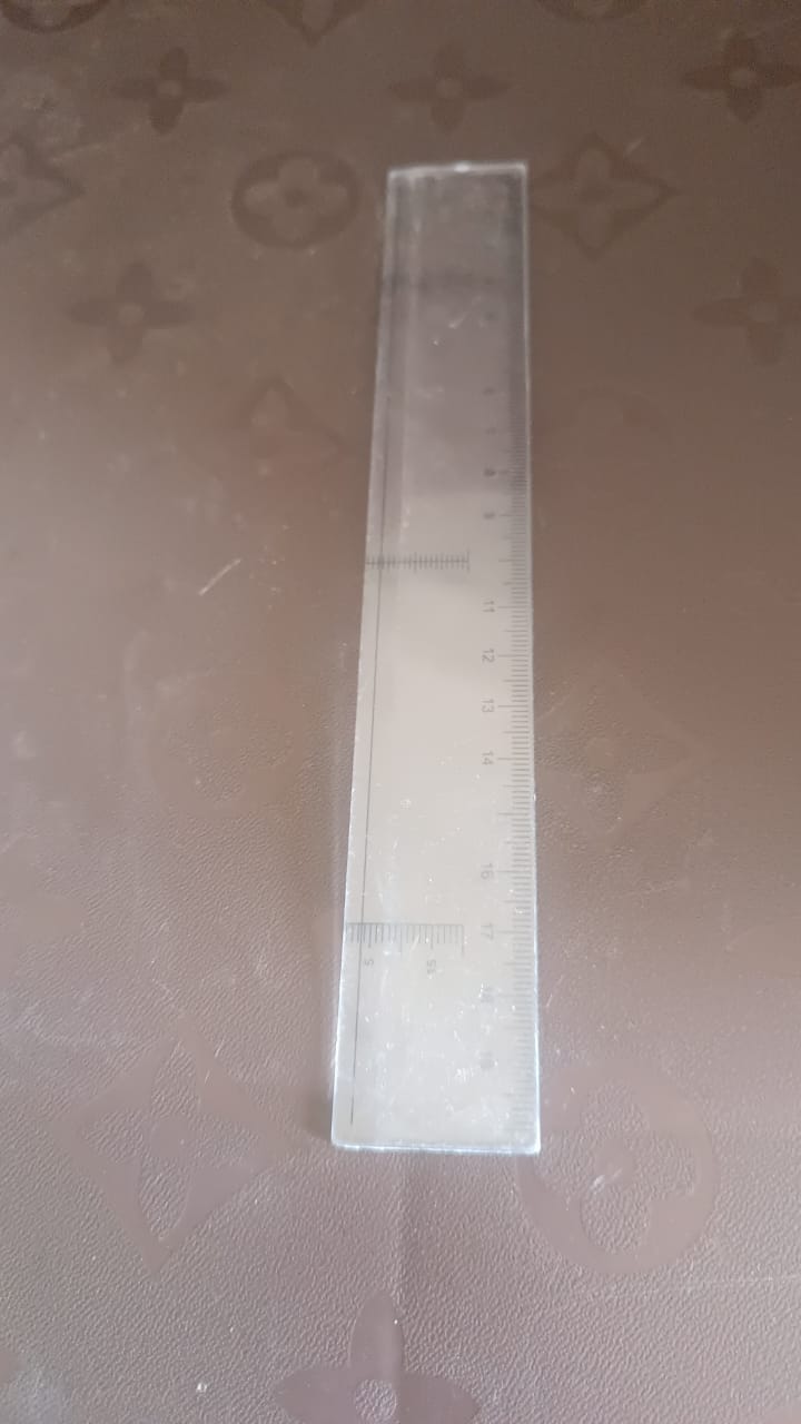 20-cm-transparent-plastic-ruler-1-pc