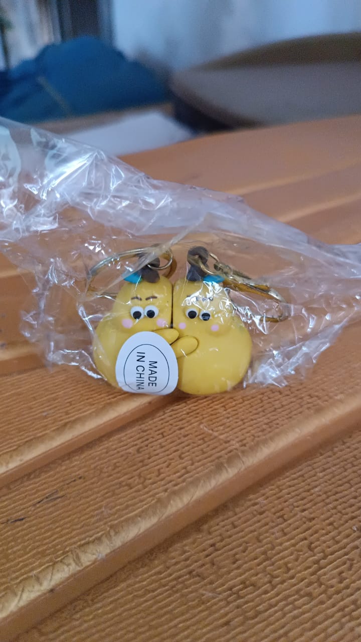 2-in-1-cute-cartoon-couple-keychain