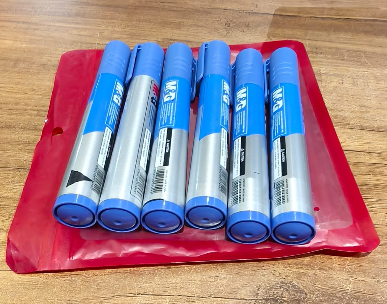 premium-permanent-blue-marker-pen-set-6-pcs-set