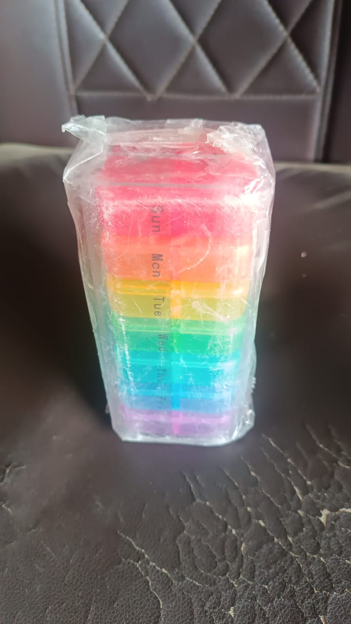 weekly-7-day-rainbow-color-pill-organizer-box