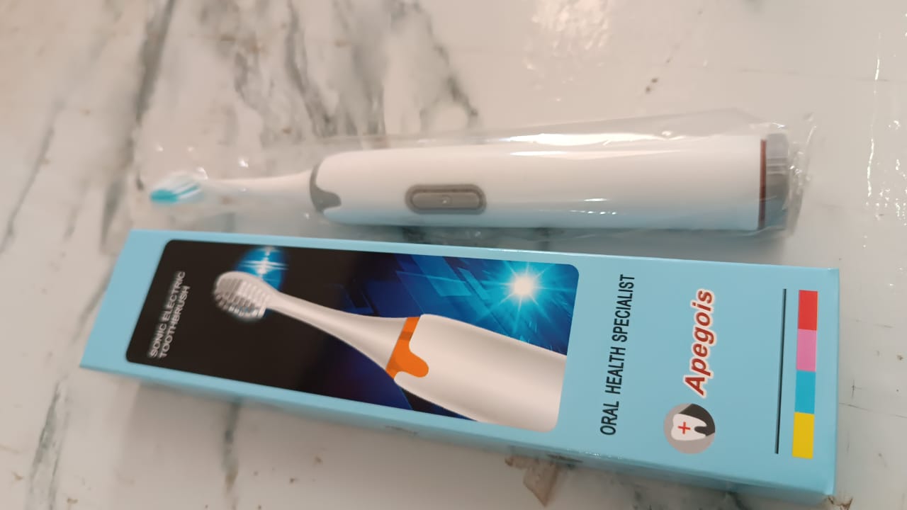 battery-operated-electric-toothbrush-with-replaceable-head-1-pc