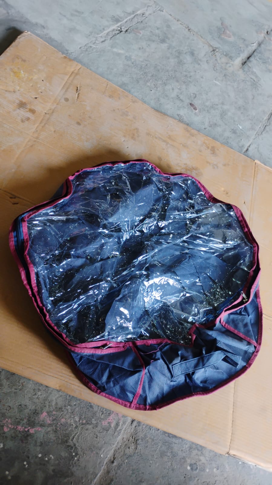 round-foldable-shoe-organizer-bag-12-section