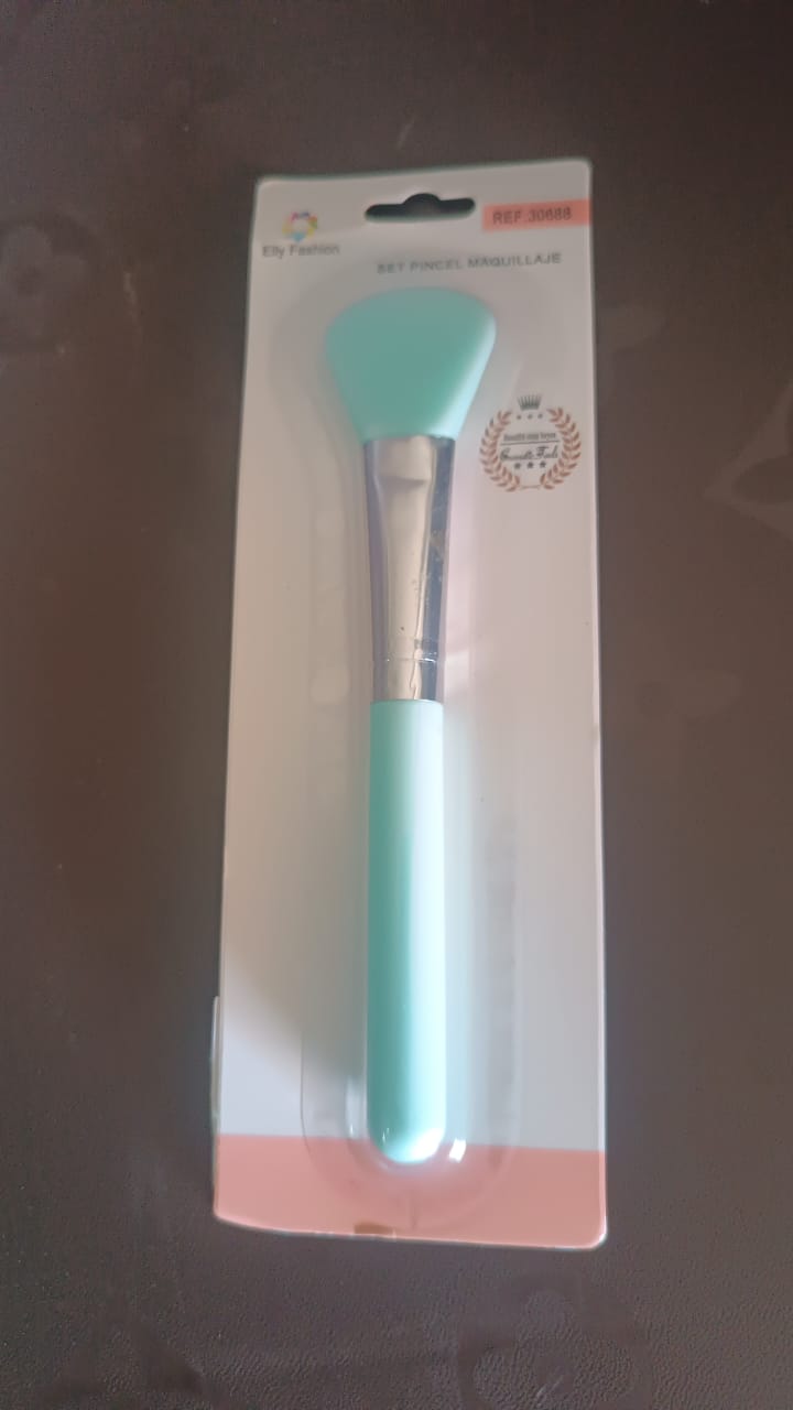 soft-silicone-face-mask-applicator-brush-1-pc