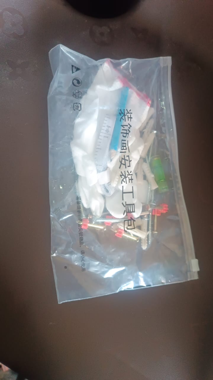 comprehensive-diy-wall-mounting-kit