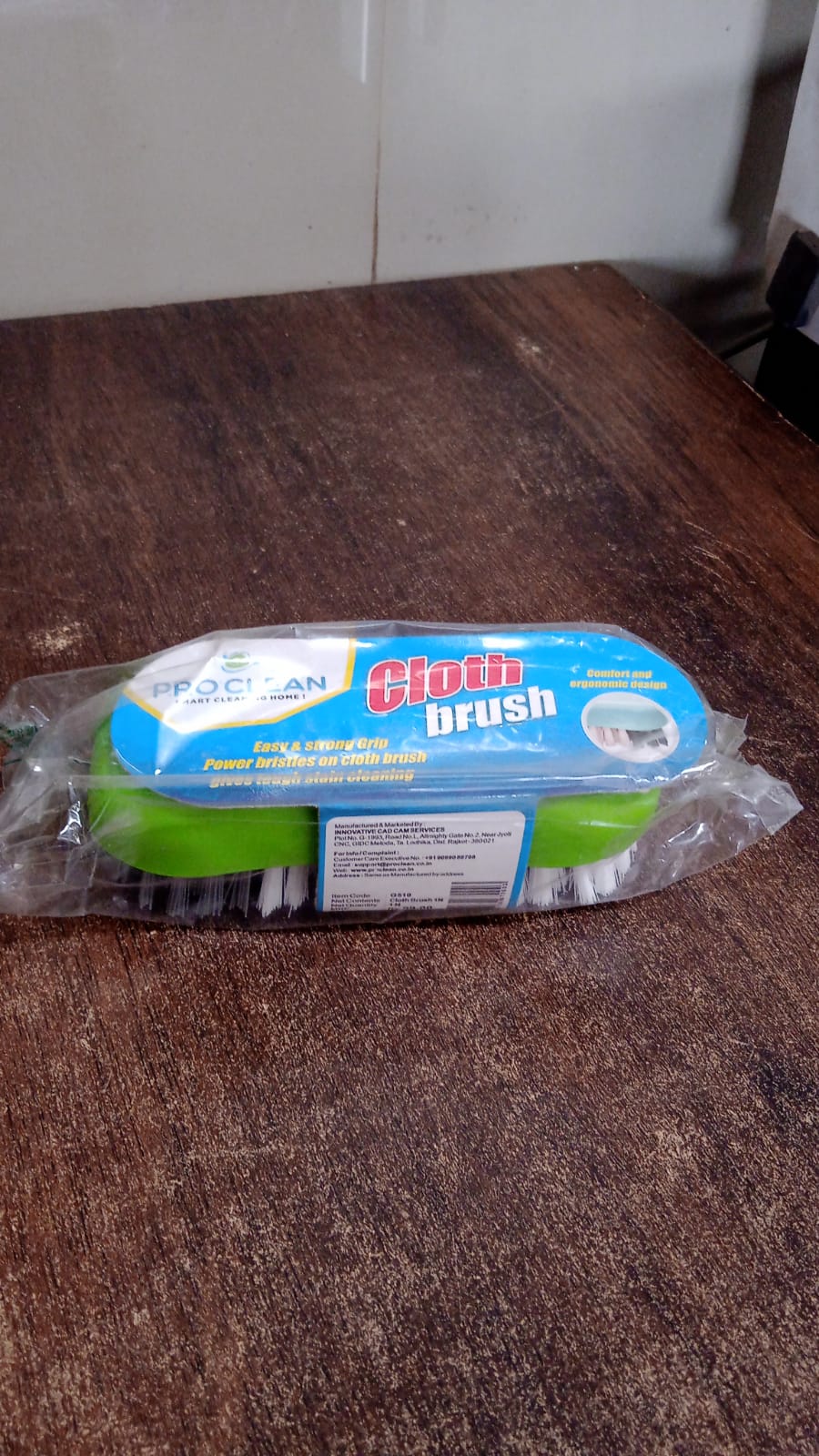 pro-clean-multi-purpose-cloth-washing-brush-with-plastic-handle-1-pc
