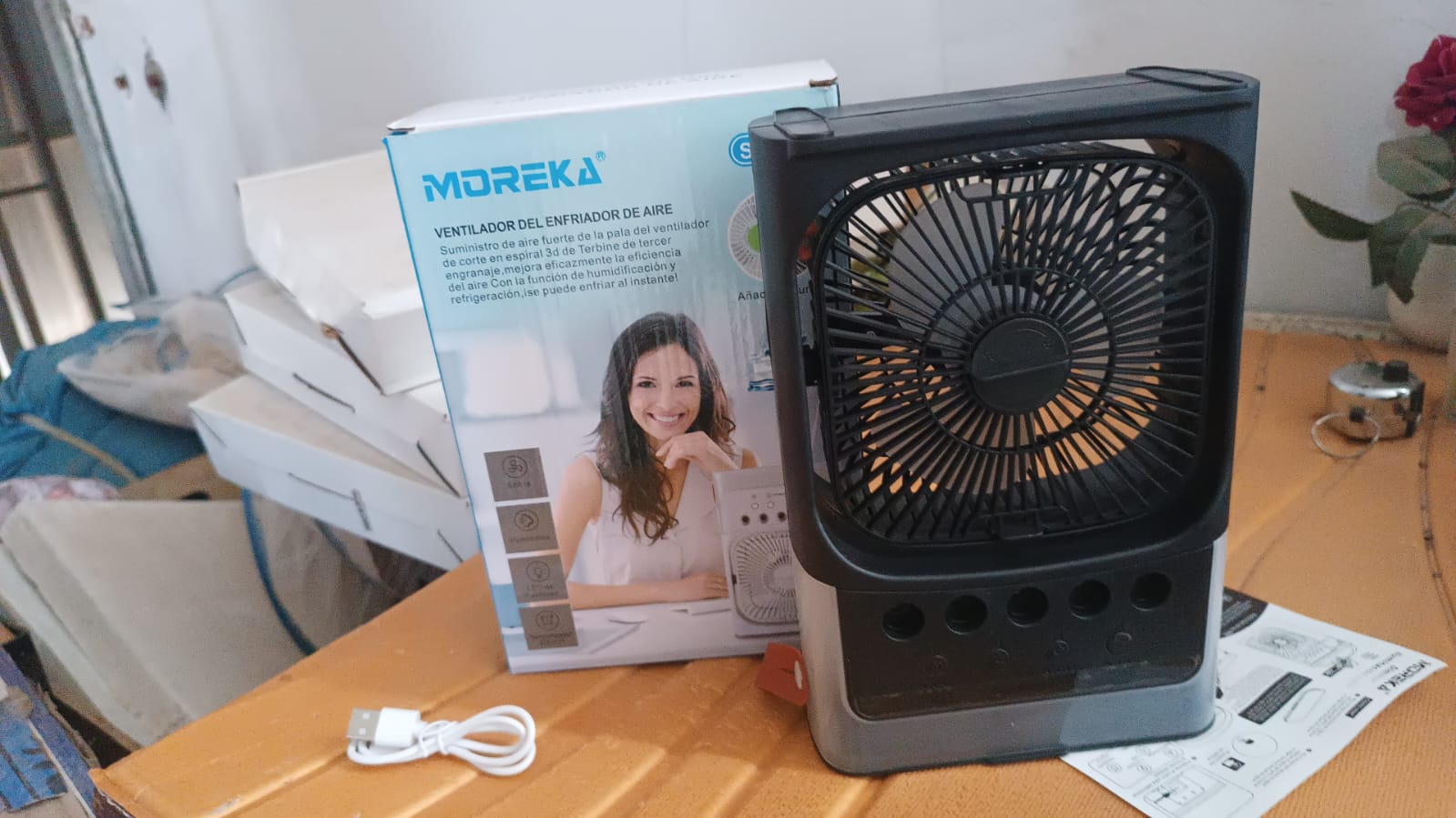 portable-usb-rechargeable-mini-cooling-fan-1-pc-01