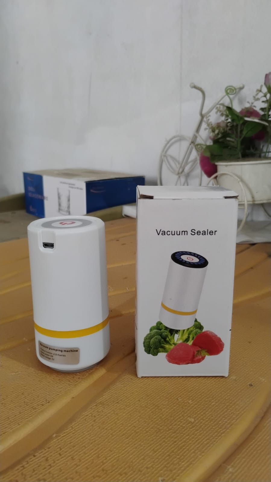 portable-usb-rechargeable-vacuum-sealer-machine-1-pc