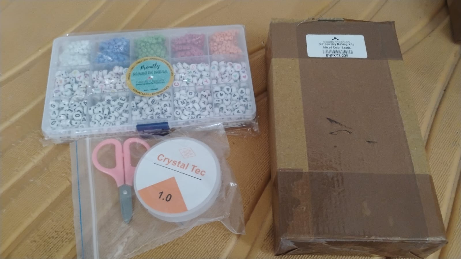 premium-diy-bracelet-making-kit-1-set